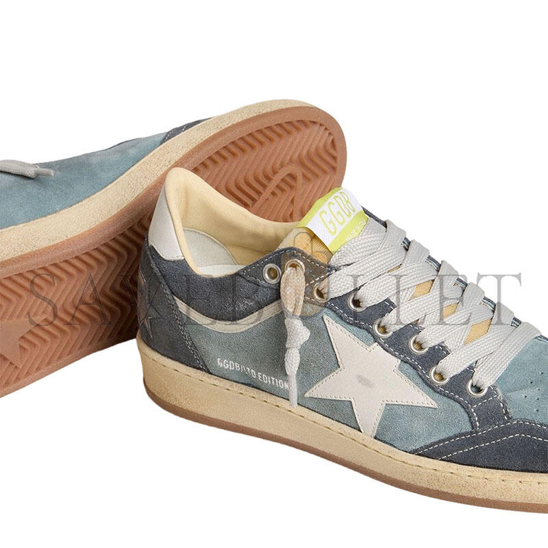 G01den G003e BALL STAR LTD IN LIGHT BLUE SUEDE WITH MILK-WHITE LEATHER STAR AND HEEL TAB GWF00746